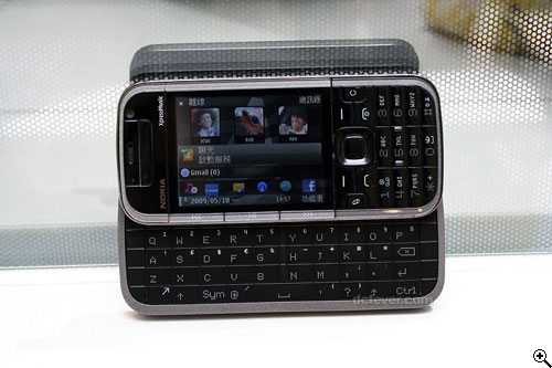 nokia x2 02. Nokia X2 larger image