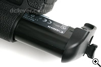 Canon EOS 1Ds Mark III:使用專用鋰電 LP-E4