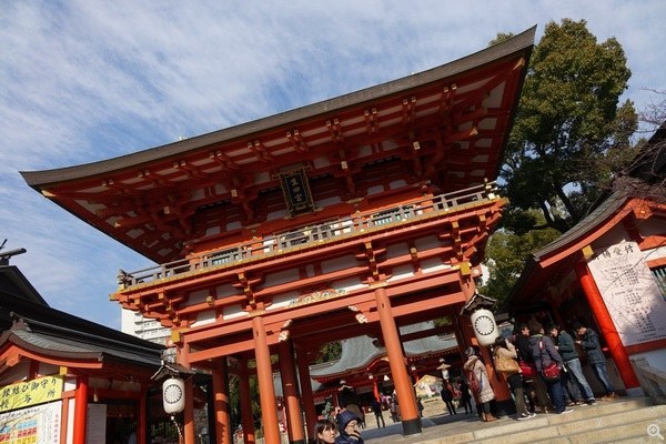 神戶生田神社(ISO125、24mm、f/5.0、1/800s)