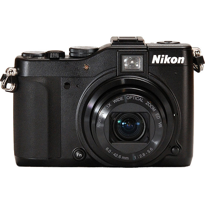 Nikon Coolpix P7000 香港價錢、評測報告、相機規格及相關報道